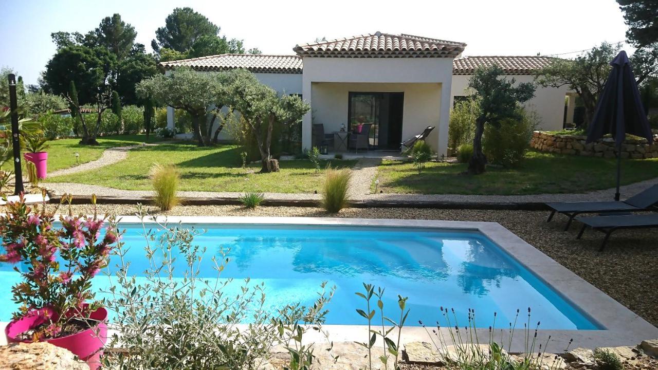 La Villa Aux Oliviers Flayosc Exteriör bild